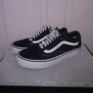 Black Vans
